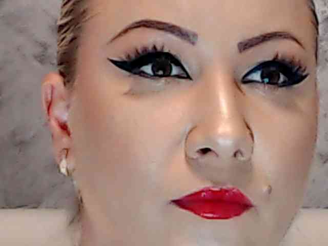ClaudieTaylon webcam