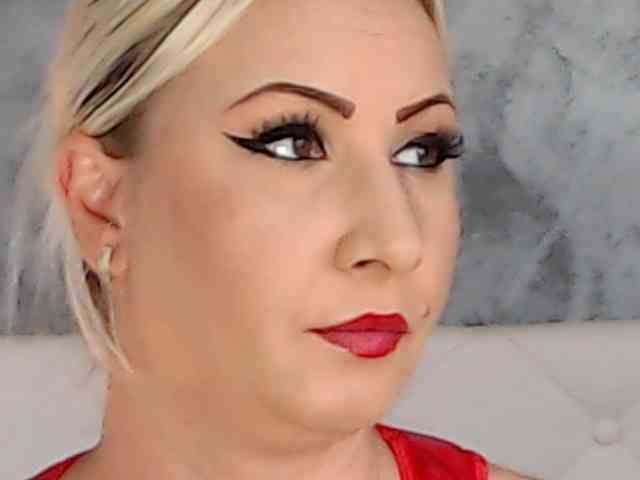 ClaudieTaylon webcam