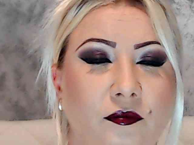 ClaudieTaylon webcam