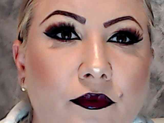 ClaudieTaylon webcam