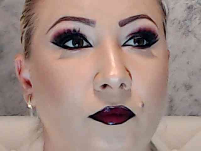 ClaudieTaylon ClaudieTaylon