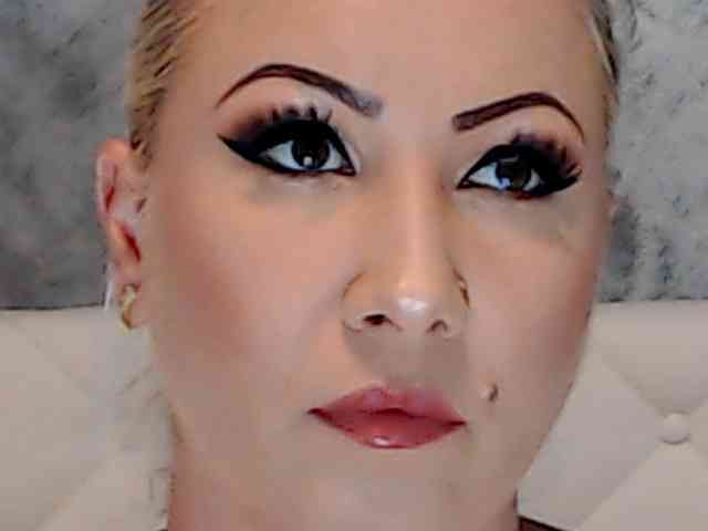ClaudieTaylon webcam