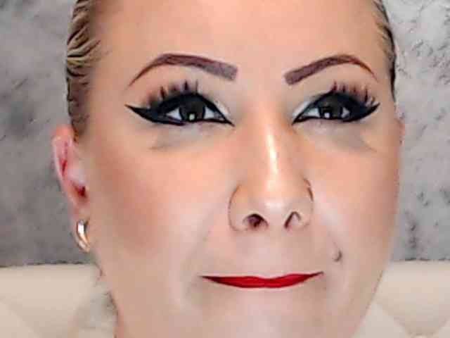 Modèle: ClaudieTaylon