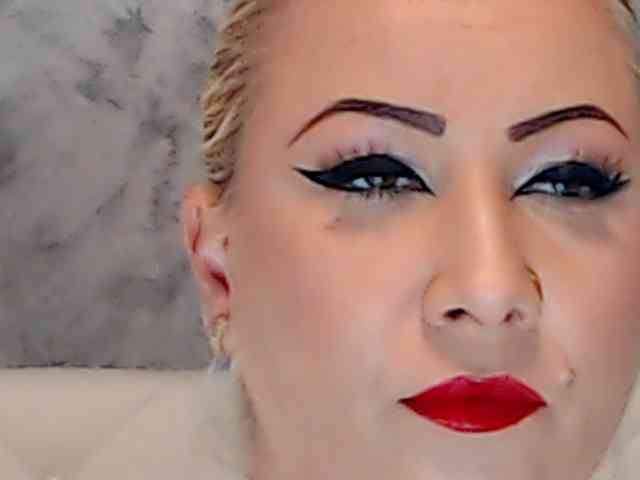 ClaudieTaylon ClaudieTaylon