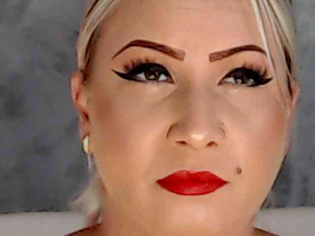 ClaudieTaylon webcam