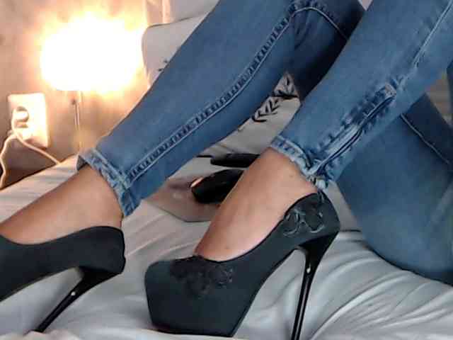 モデル: ClaudieTaylon