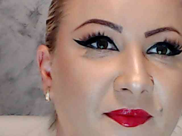 ClaudieTaylon ClaudieTaylon