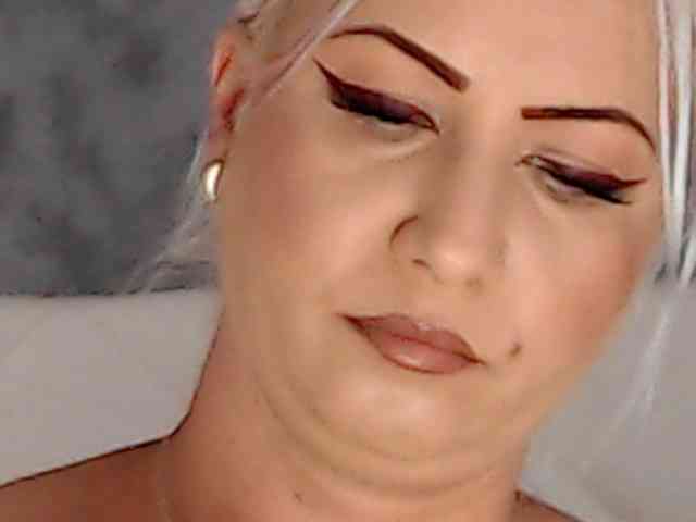 ClaudieTaylon webcam
