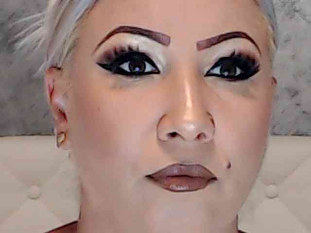 ClaudieTaylon webcam
