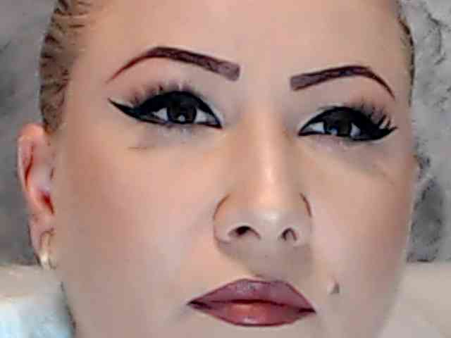 Modèle: ClaudieTaylon