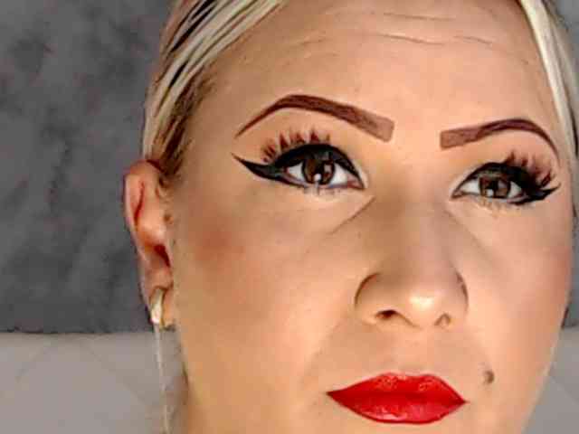 ClaudieTaylon webcam