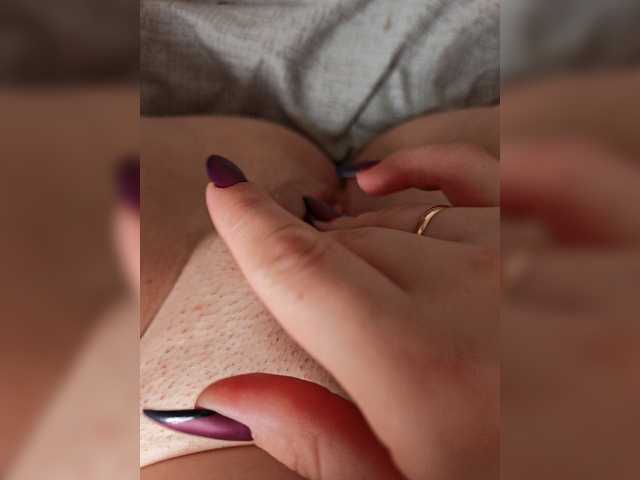 Sexipara2096 Live Cam and Statistics on UnifiedCams