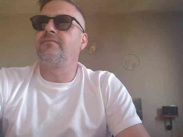 matrikes1 Live Webcam on BongaCams