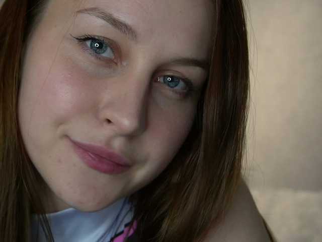 Golyboglazkaa's BongaCams show and profile