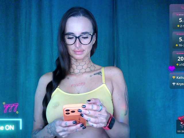 tattooedKika