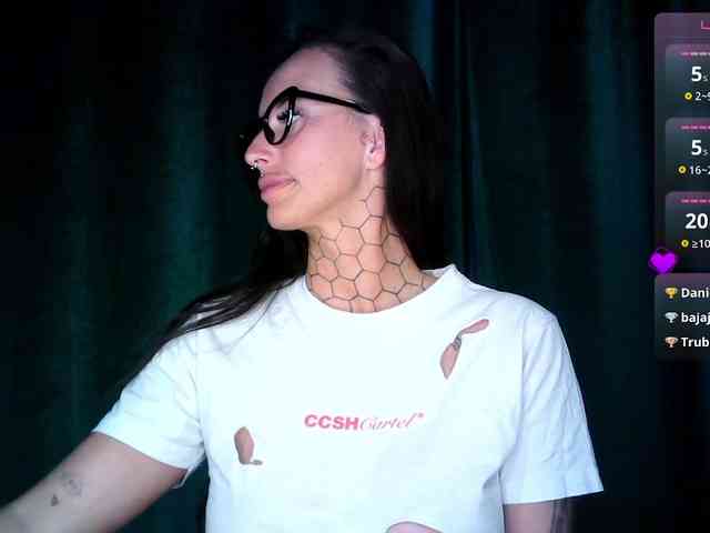 browinejane Live Webcam on BongaCams