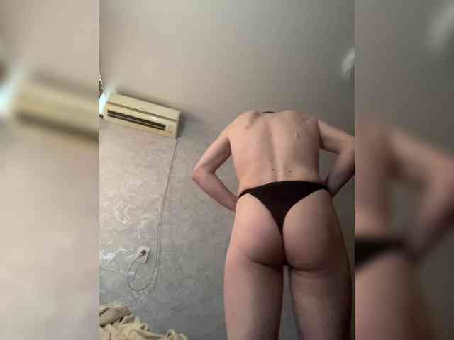 Fourtyfour Sex Cam Show