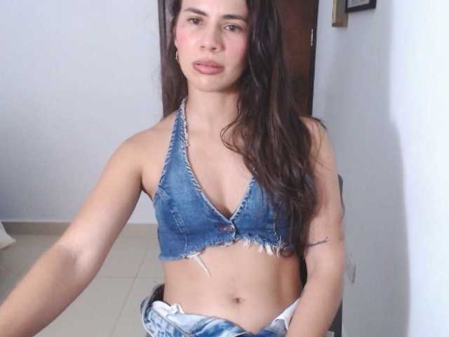 amarantasweet live cam on BongaCams