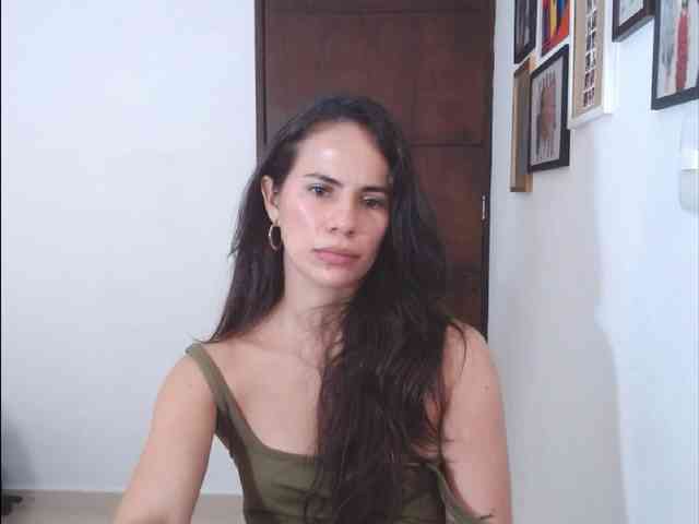 Model: amarantasweet