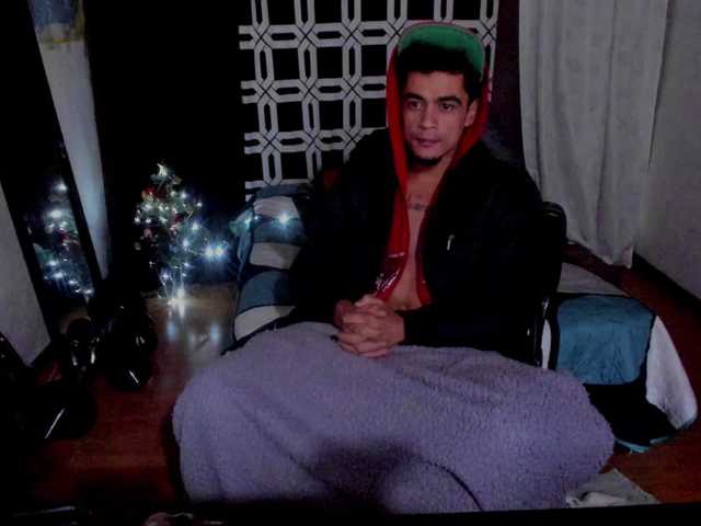 brunocuttie94 live webcam show