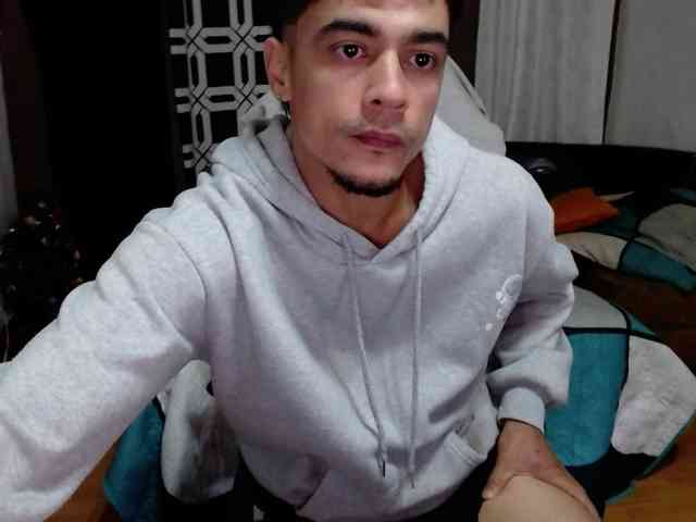 brunocuttie94 Sex Cam Show