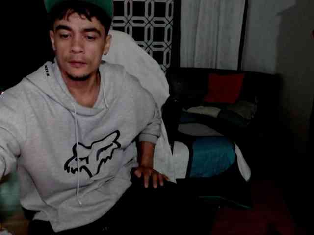 brunocuttie94 Sex Cam Show