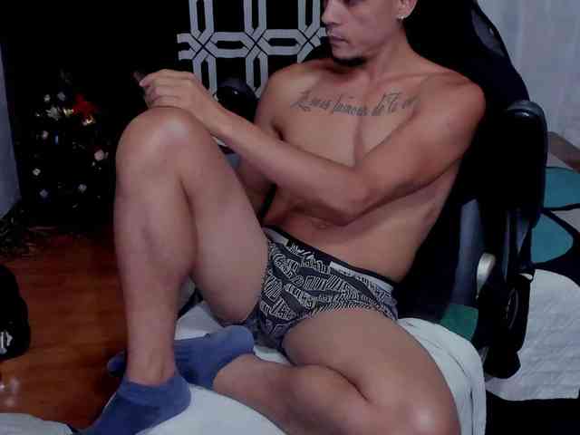 brunocuttie94 Sex Cam Show