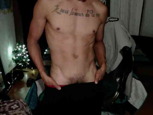 brunocuttie94 Sex Cam Show