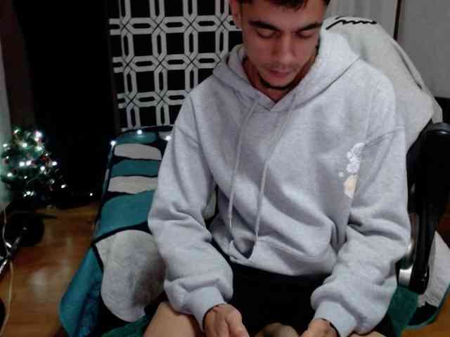 brunocuttie94 Sex Cam Show