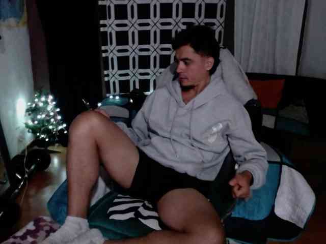 brunocuttie94 Sex Cam Show