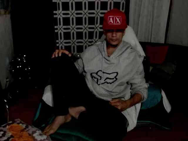brunocuttie94 Sex Cam Show