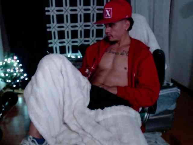 brunocuttie94 Sex Cam Show