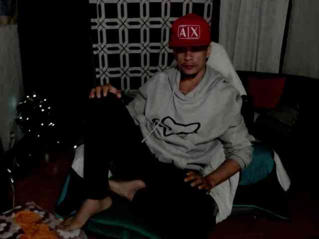 brunocuttie94 Sex Cam Show