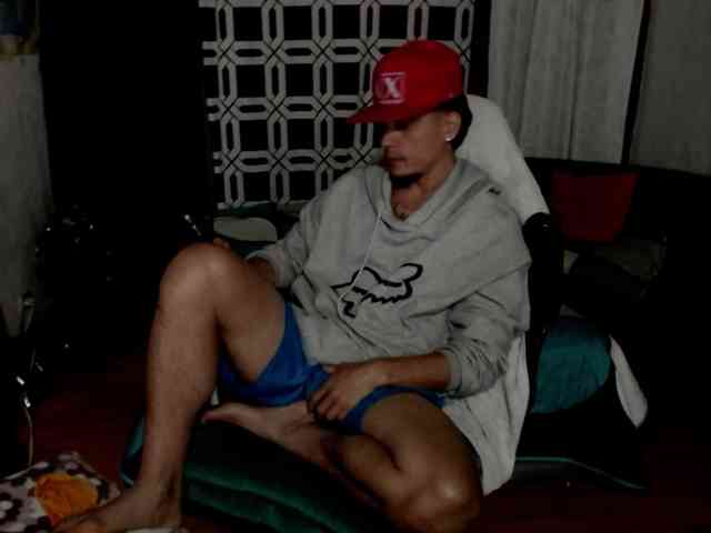 brunocuttie94 Sex Cam Show