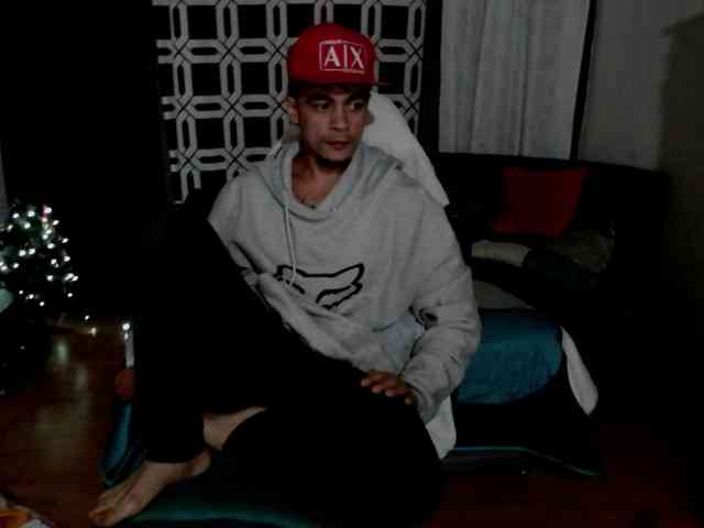 brunocuttie94 Sex Cam Show