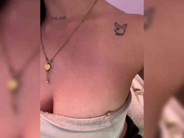 _Anasteisha_ webcam