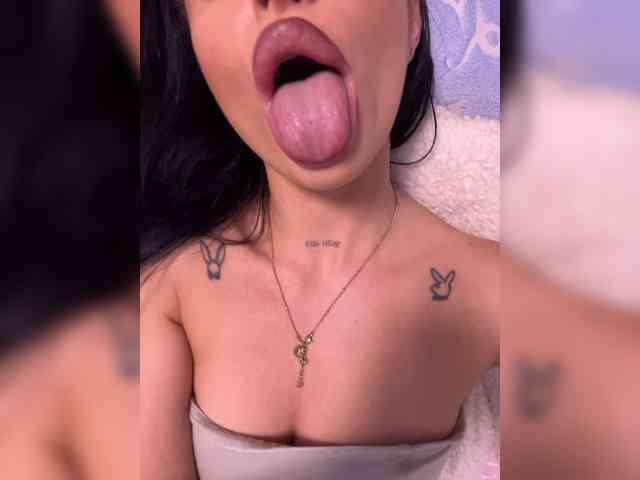 _Anasteisha_ webcam
