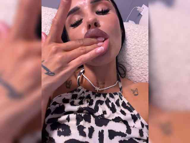_Anasteisha_ webcam