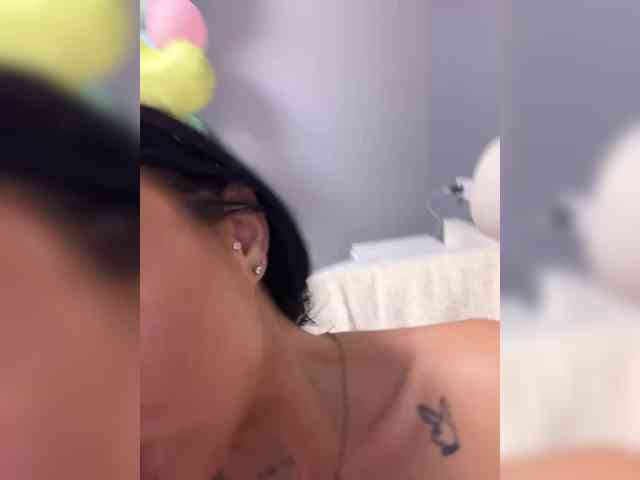 _Anasteisha_ webcam