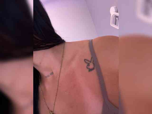 _Anasteisha_ webcam