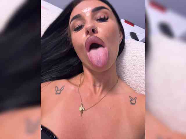 _Anasteisha_ webcam
