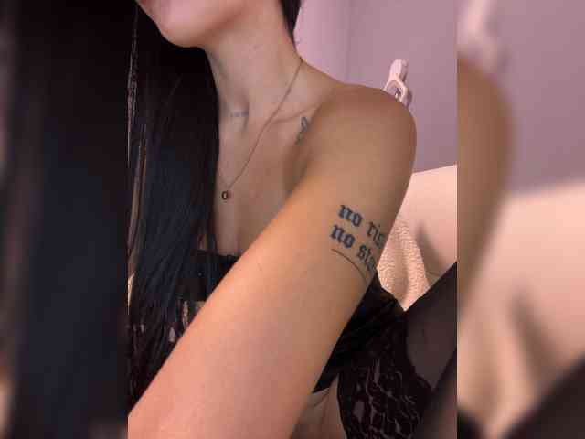 _Anasteisha_ webcam