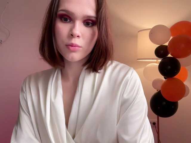 StacyLuxxe live cam preview