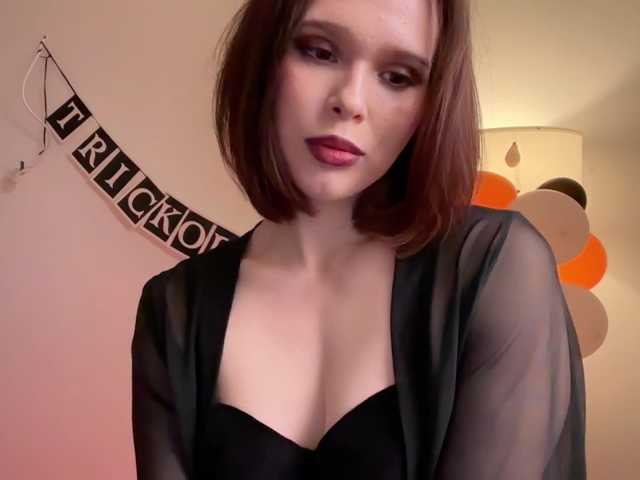 Stacyluxxe live cam