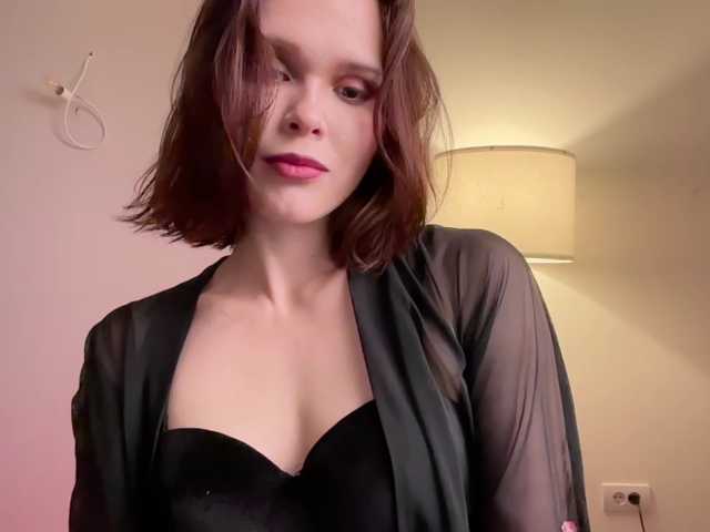 StacyLuxxe live cam preview