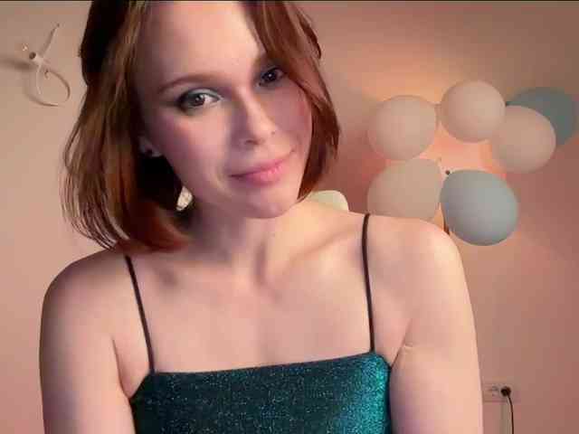 StacyLuxxe webcam