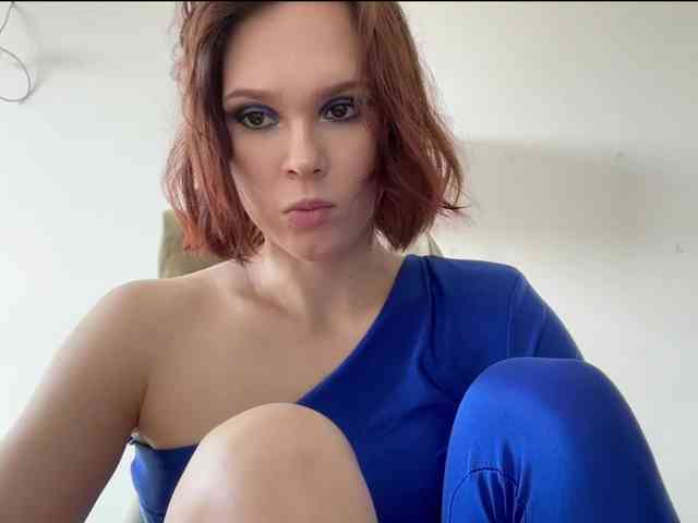 StacyLuxxe webcam