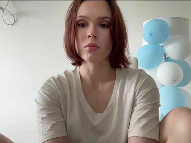 StacyLuxxe webcam