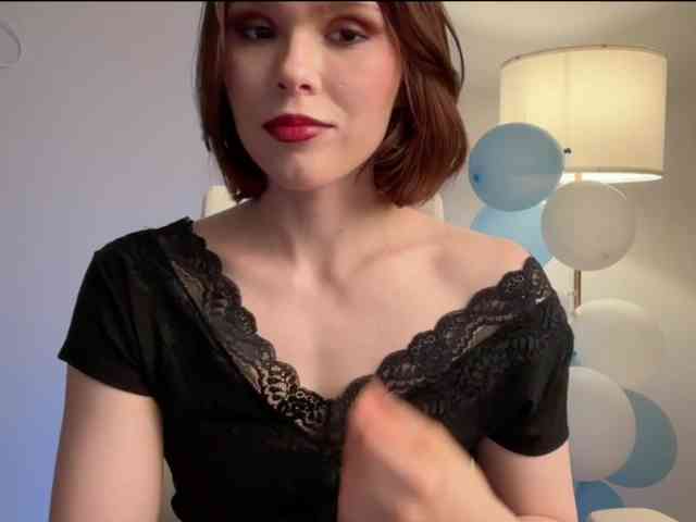 StacyLuxxe webcam