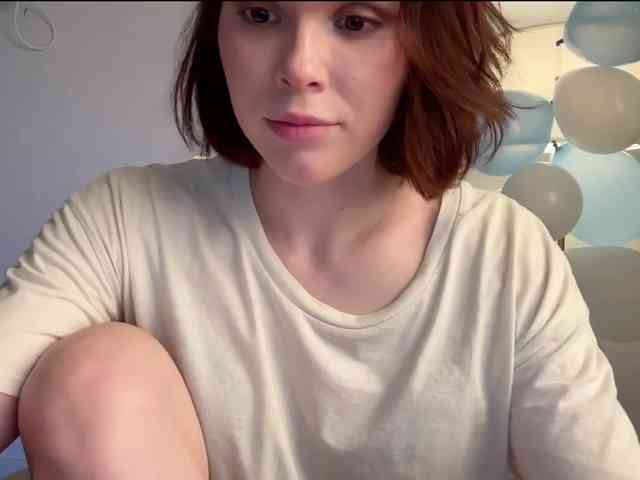 StacyLuxxe webcam